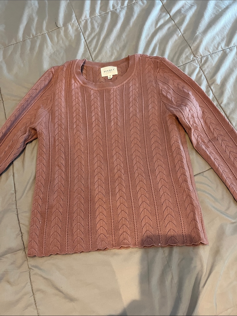 PINK/ROSE Cable Knit Sweater by Pinque size M